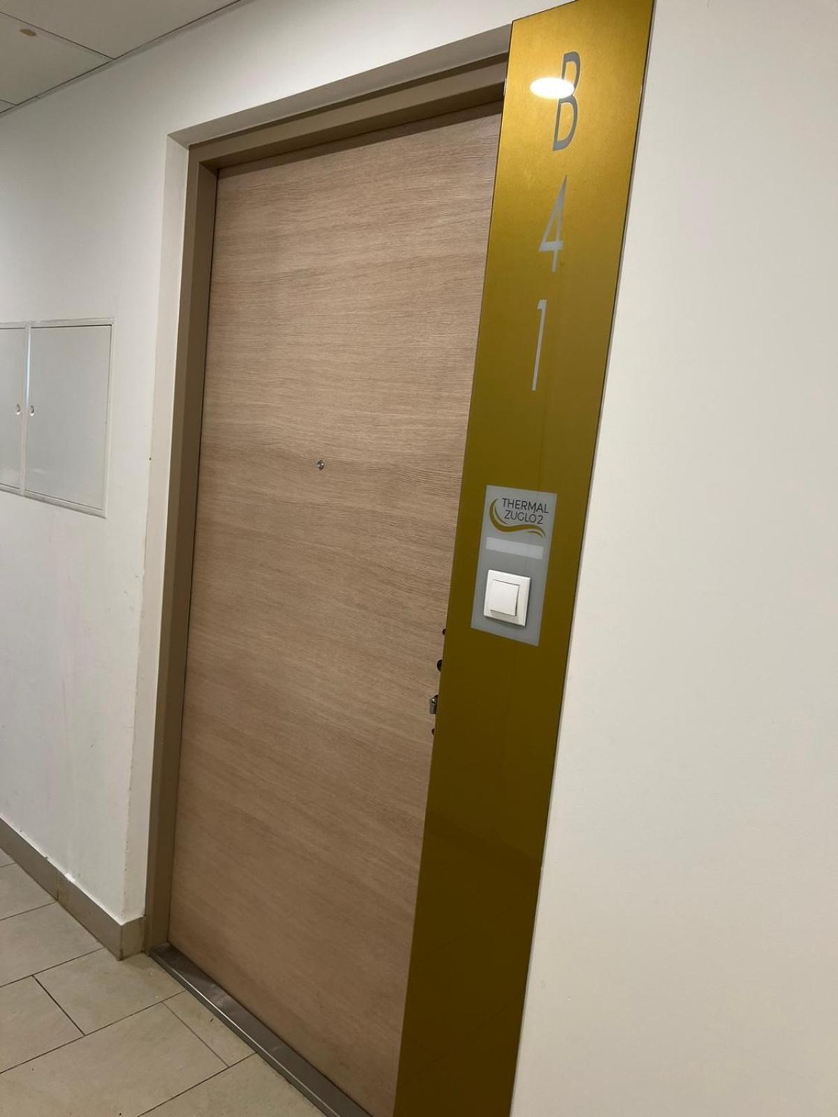 Lux Cordia Apartment With Free Parking บูดาเปสต์ ภายนอก รูปภาพ