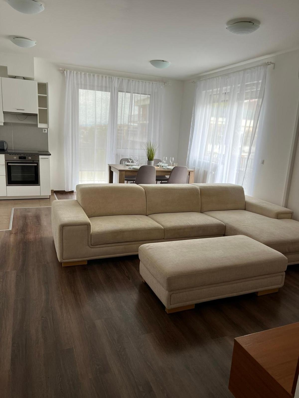 Lux Cordia Apartment With Free Parking บูดาเปสต์ ภายนอก รูปภาพ